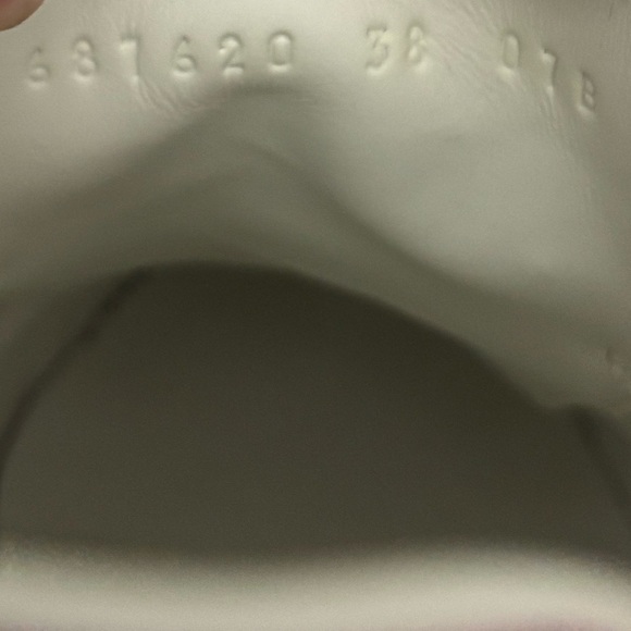 GUCCI YEAR OF THE TIGER WOMENS TENNIS SHOES - Picture 7 of 9